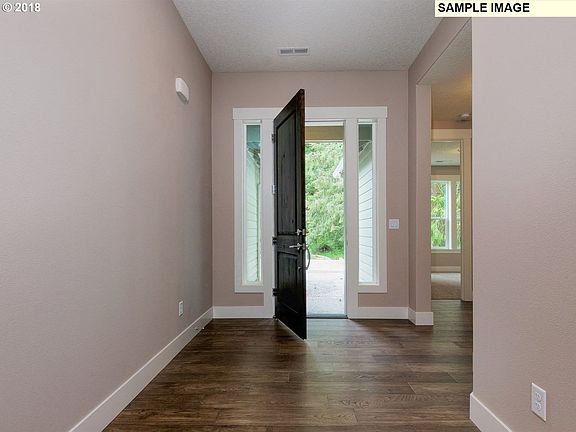 5th image of 17003 NE 30th St