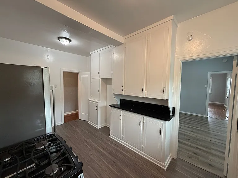 1447 Redondo Ave — Photo 18