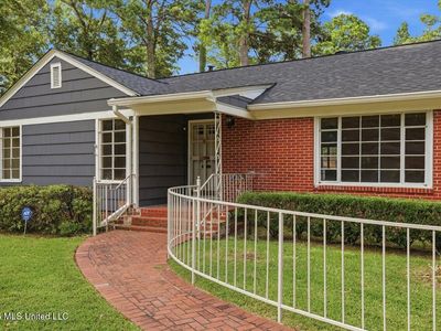 1037 Cedar Hill Dr, Jackson, MS, 39206