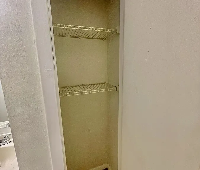 580 Thomas Ave #580 — Photo 7
