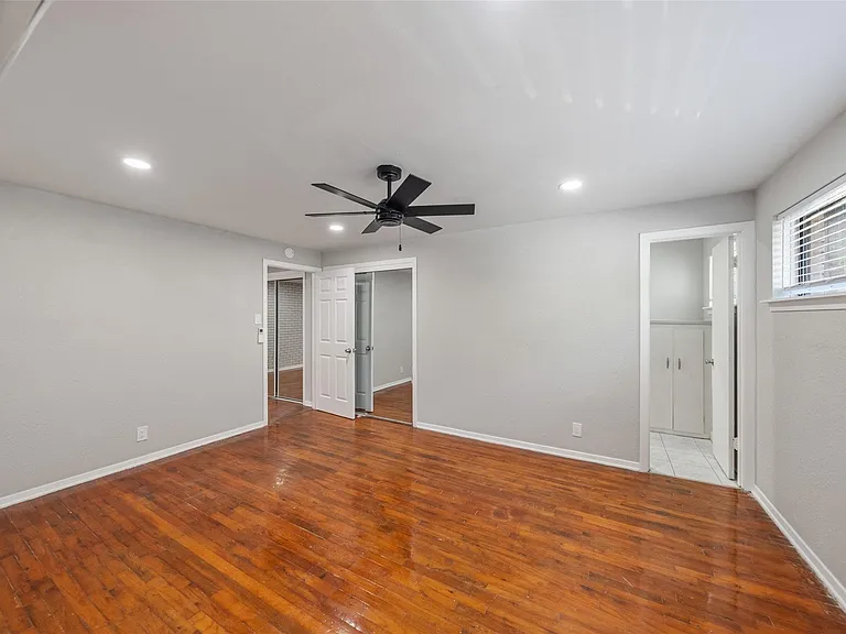 311 Hawthorne St #21 — Photo 8