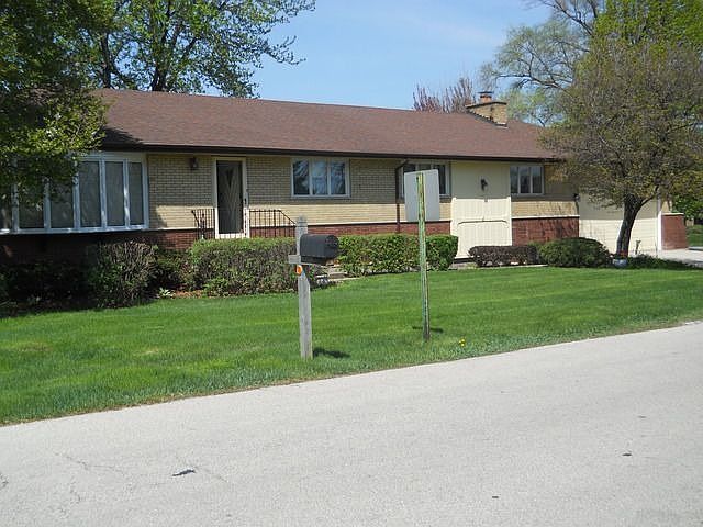 1st image of 11900 S Richard Ave