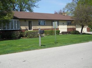 11900 S Richard Ave, Palos Heights, IL 60463