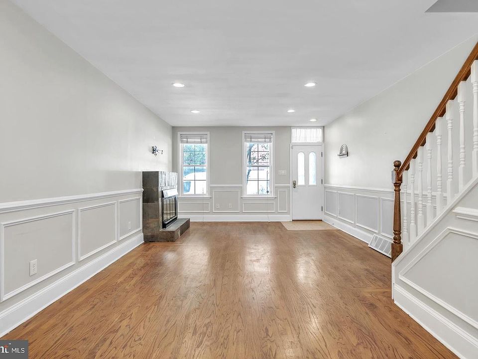 1st image of 719 N Uber St