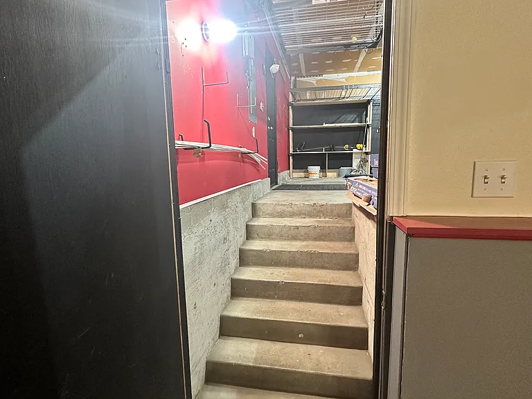 219 Thayer Dr — Photo 33