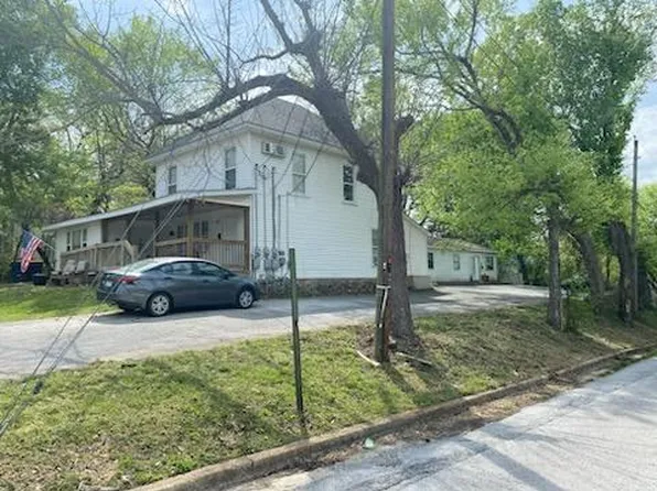 124 E Rogers Ave, Harrison, AR 72601
