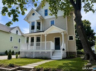 25 Quintard Ave #A, Norwalk, CT 06854
