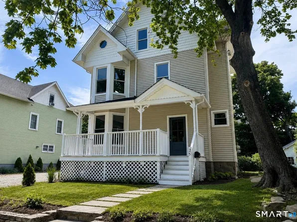 25 Quintard Ave #A, Norwalk, CT 06854