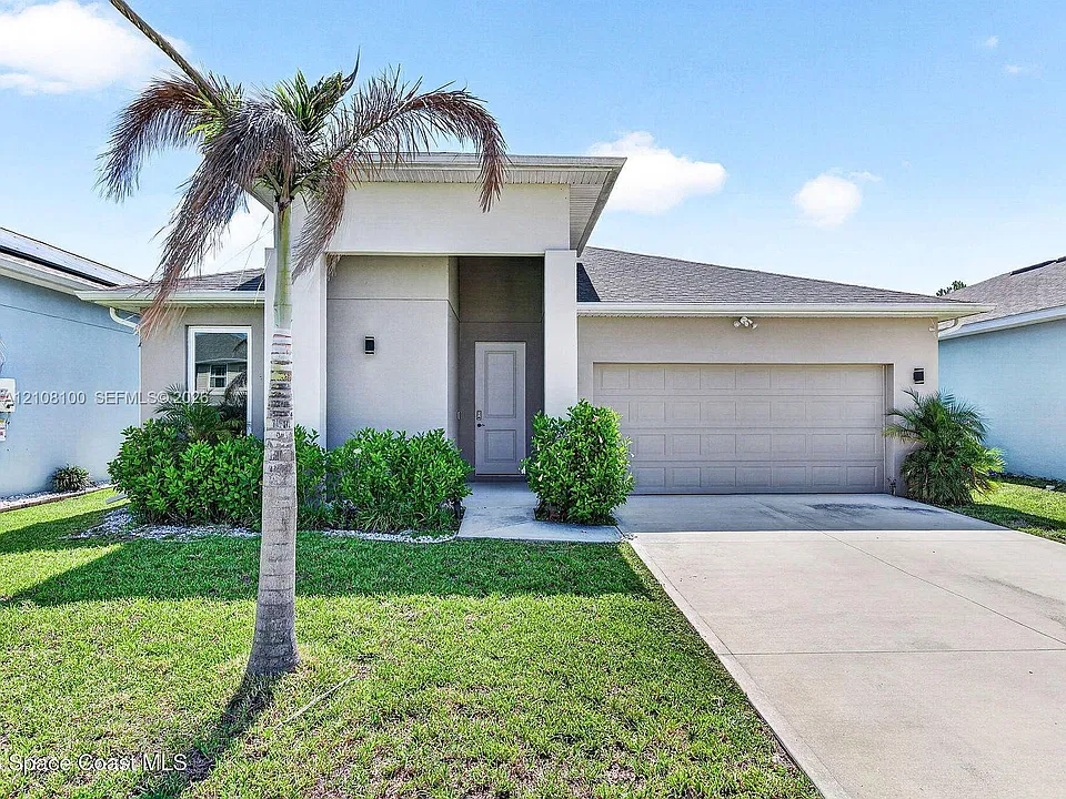1068 Corbin Cir SW