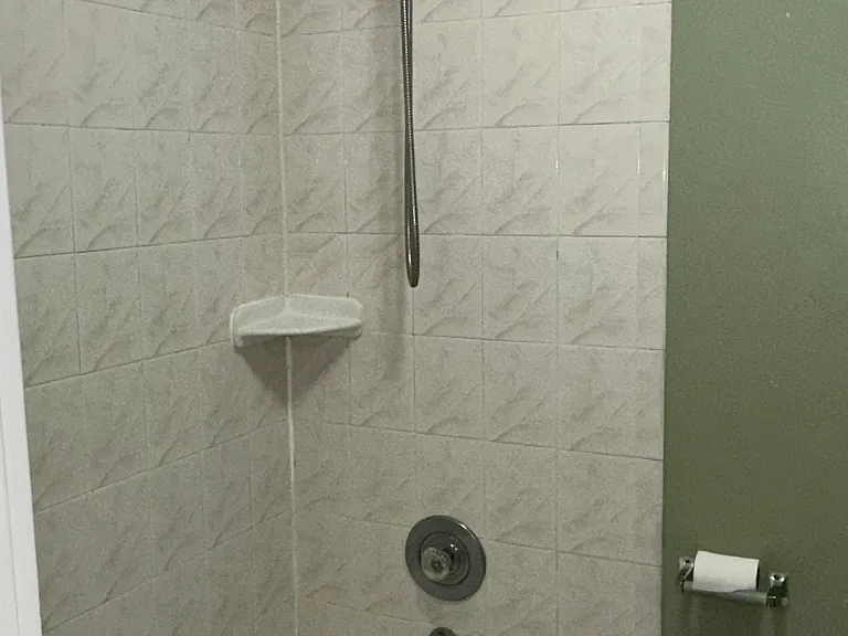 Full Bath