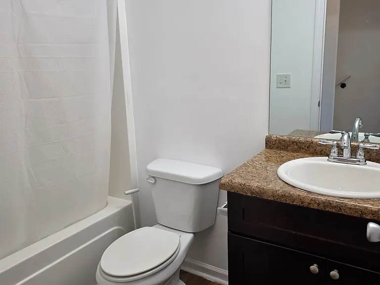 1262 Macedonia Dr — Photo 24