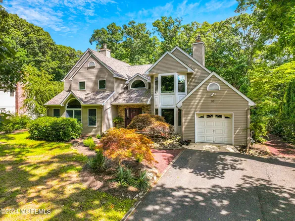 53 Pine Street, Lincroft, NJ 07738