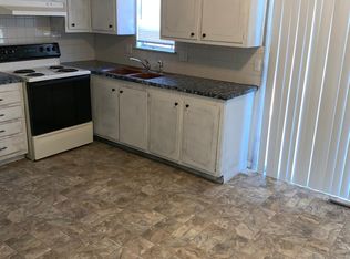 2425 N 57th Ter, Kansas City, KS 66104