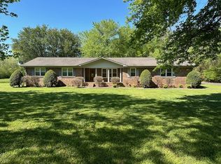 611 Old Huntsville Rd, Fayetteville, TN 37334