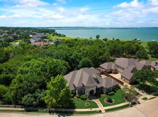 2345 Lake Forest Dr, Rockwall, TX 75087