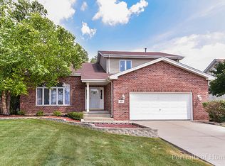 619 Mendota Ln, Romeoville, IL 60446