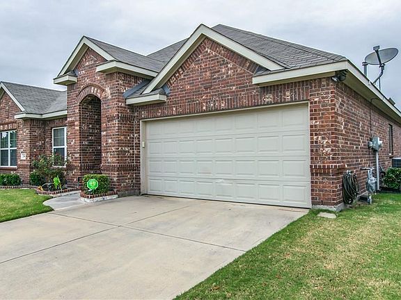 3rd image of 2904 Burwood Ln