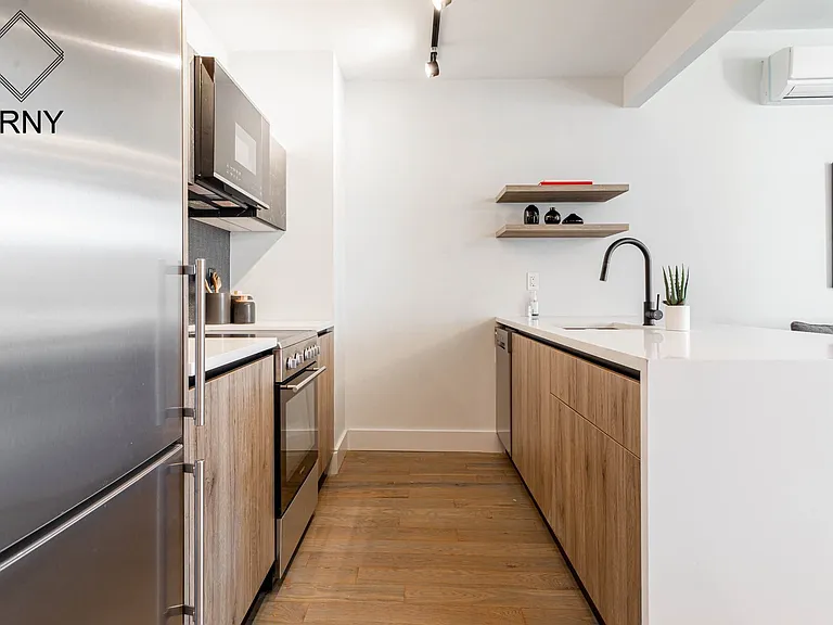 2807 Snyder Ave #417 — Photo 5