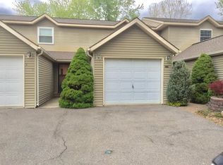 519 Glendale Dr, Endicott, NY 13760