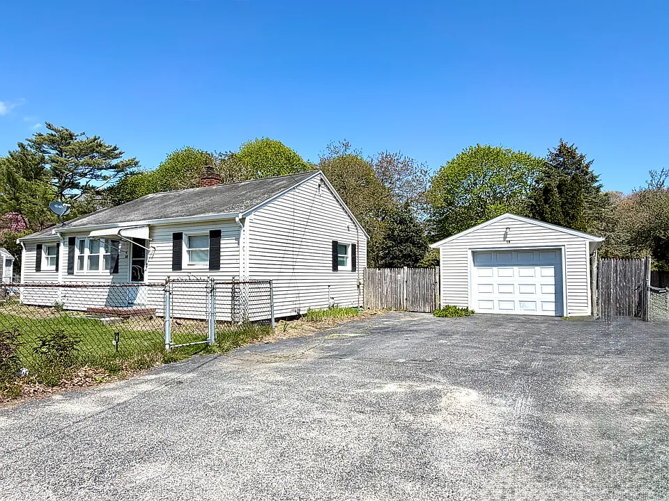 34 Tevyaw Rd