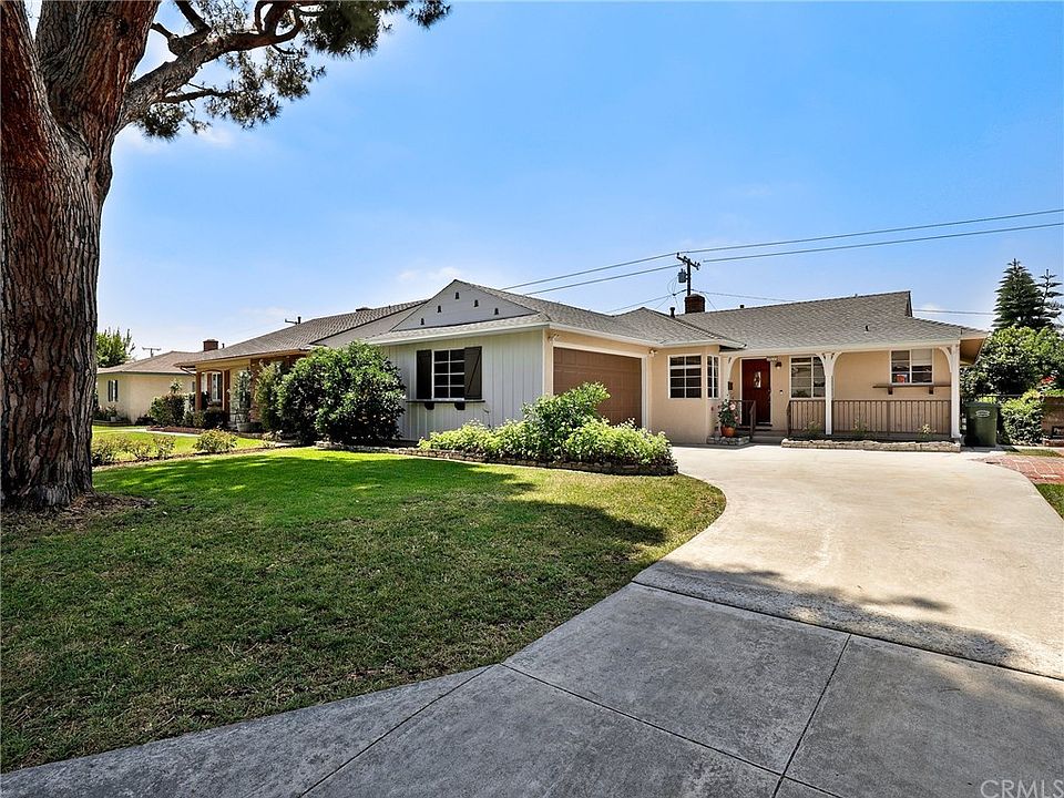 1st image of 10715 Avonbury Ave
