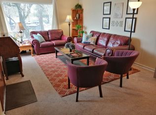 305 Warner Milne Rd #C, Oregon City, OR 97045