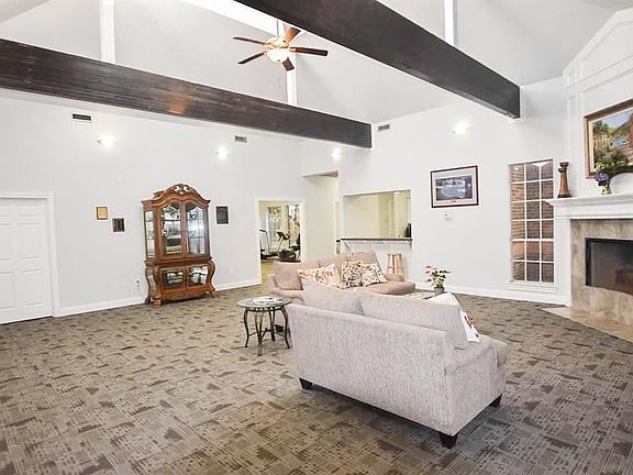 4th image of 2803 Kings Crossing Dr APT 203