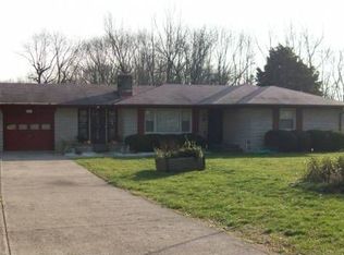 5211 Mann Rd, Indianapolis, IN 46221