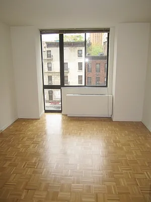 Rented by Citi Habitats | media 16