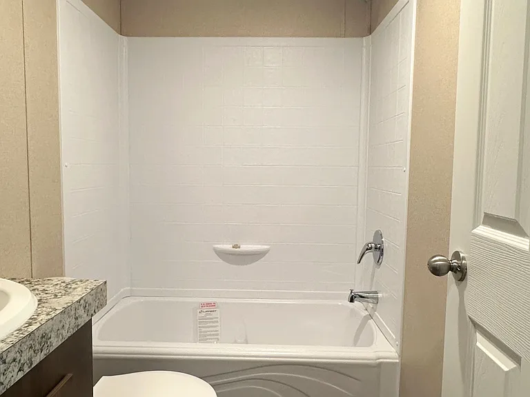 46 Meadowlark Ln — Photo 11