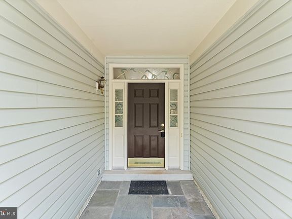 4th image of 21004 Fowlers Mill Cir