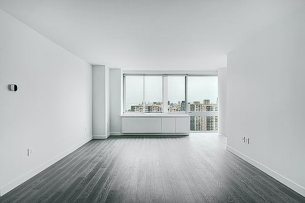1st image of 101 W End Ave APT 29C