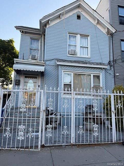 1st image of 270 Linwood Street