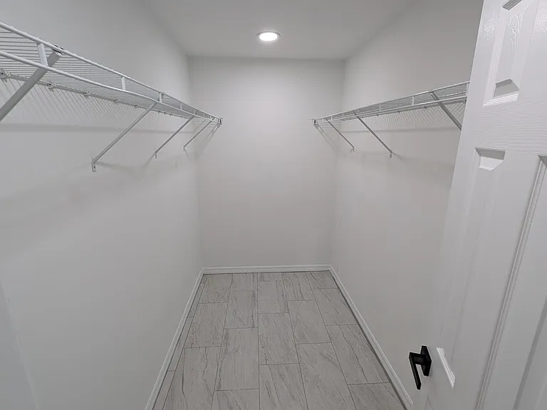 9618 150th Ct N — Photo 12