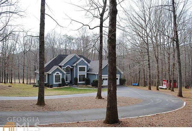 1st image of 67 Bolton Dr