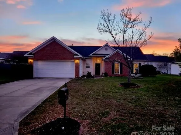 1433 Standish Dr, Monroe, NC 28110