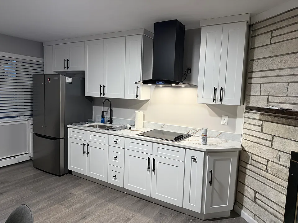 8 Paul Dr
