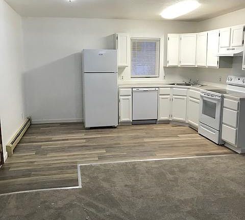 4th image of 28 Steelhead Rd