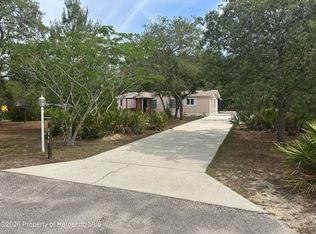 8040 Cessna Dr #6, Spring Hill, FL 34606