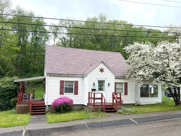 118 Scotland Ave, Punxsutawney, PA 15767