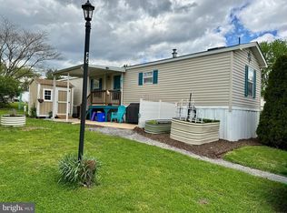66 Daisy Ln #66, Dover, PA 17315