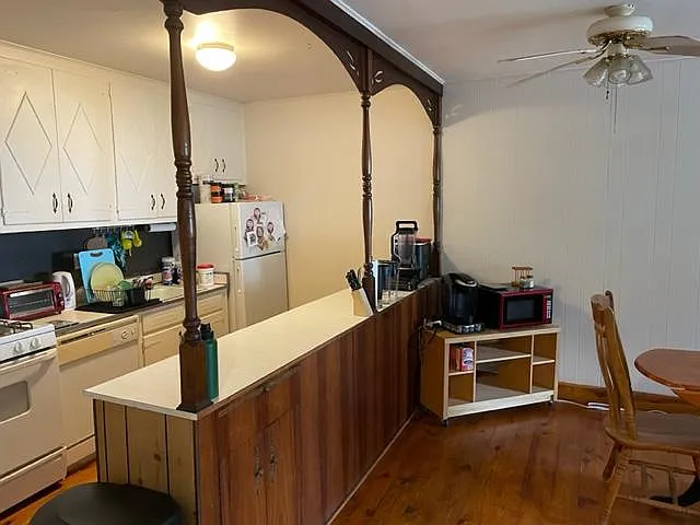 11 Maple Ave #2 — Photo 1