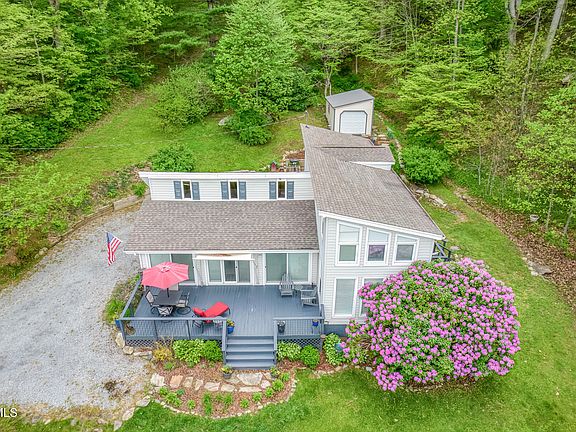 2nd image of 126 Shadow Mountain Rd