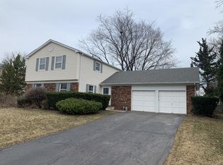 780 Checker Dr, Buffalo Grove, IL 60089