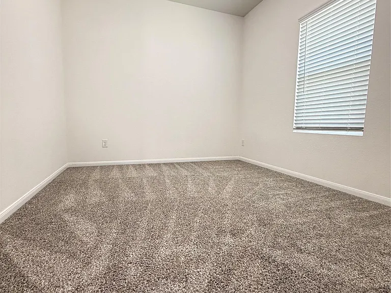 1104 Whippletree Trl — Photo 24