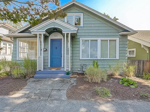 5026 9th Ave NE #A, Seattle, WA 98105