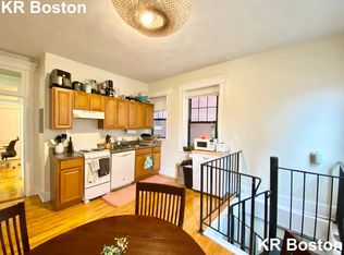 132 Hemenway St #1A, Boston, MA 02115