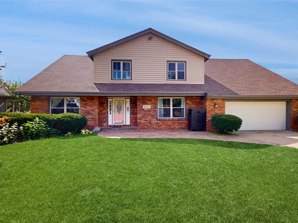 3000 Orchard Dr, West Des Moines, IA 50266