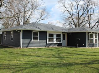 400 Ray May Dr, Joliet, IL 60433