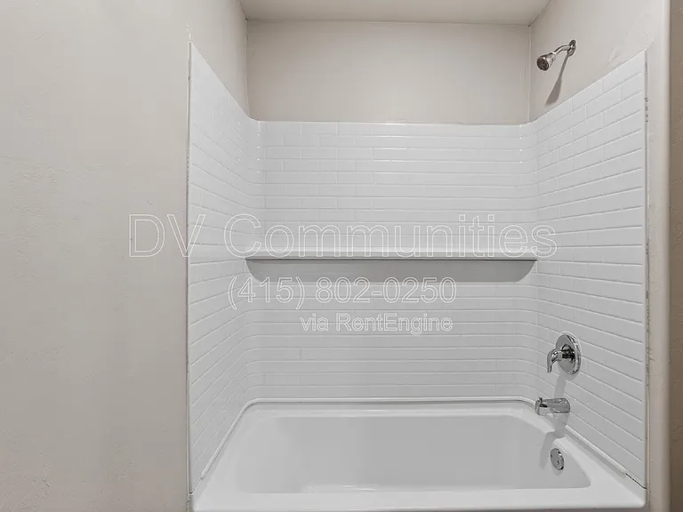 1712 Amaranth Ln — Photo 22